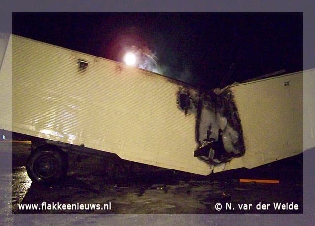 Strandtent vernield door brand