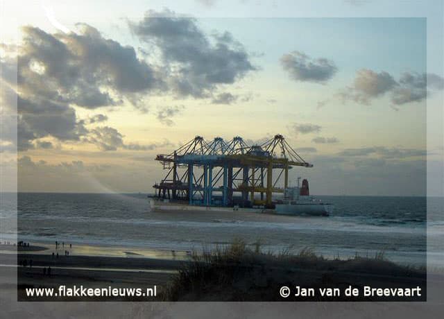 KNRM met windkracht 10 uitgevaren