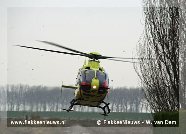 Traumaheli vliegt voor bedrijfsongeval