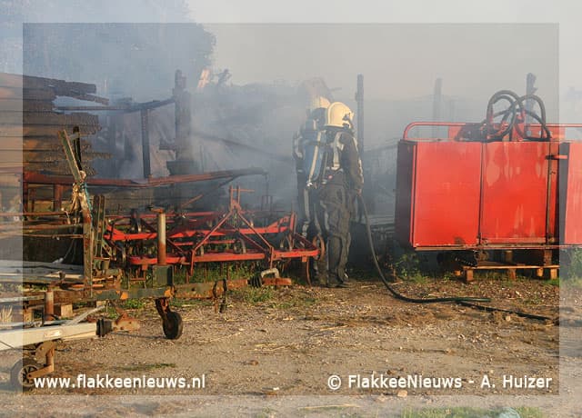 Volière uitgebrand in Herkingen