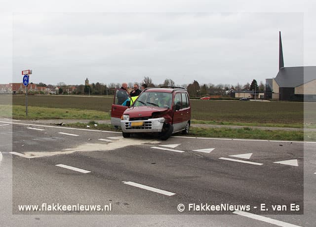 Aanrijding op de N215 bij Dirksland