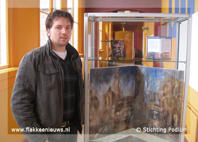 Vitrine maand april: schilderwerken van Paul Knops