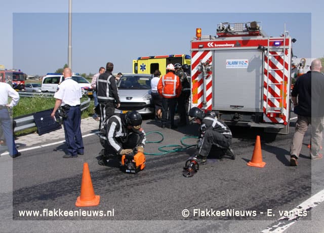 Slachtoffer uit auto geknipt