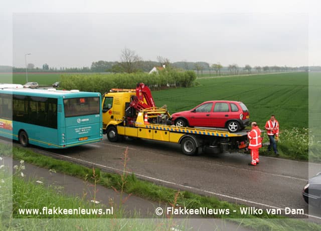 Auto in de sloot