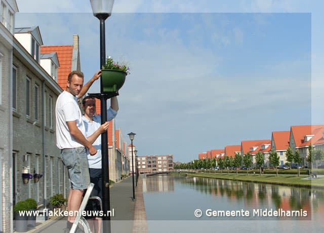 Buren fleuren eigen wijk op