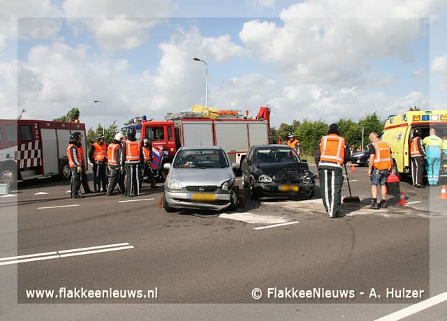 Bestuurster gewond door aanrijding
