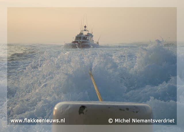 KNRM brengt Sea Leopard binnen