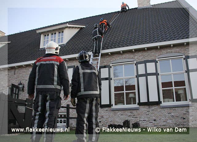 Schoorsteenbrand in Sommelsdijk
