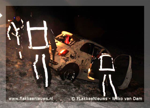 Auto te water door gladheid