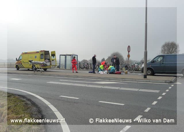 Fietser bij Nieuwe-Tonge aangereden