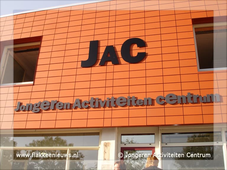 Jongeren Acitiveiten Centrum officieel geopend
