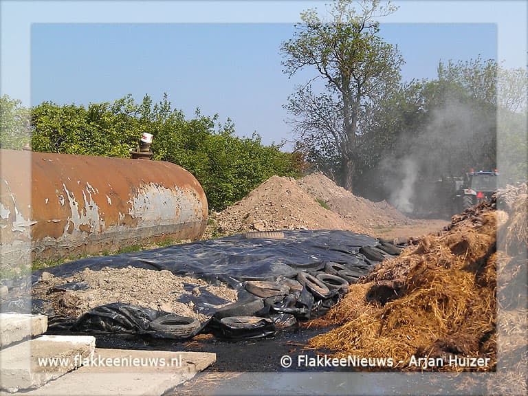 Brand bij boerderij in Melissant