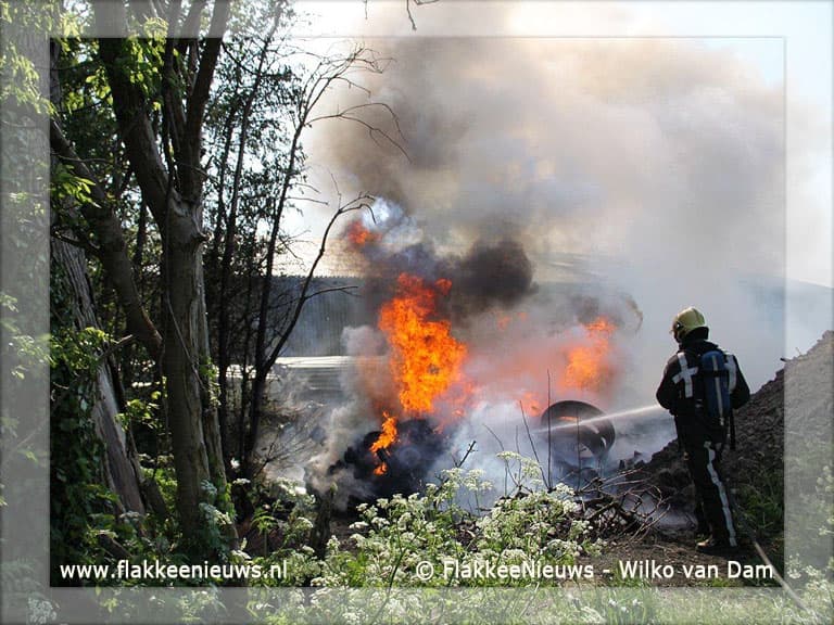 Brand bij boerderij in Melissant
