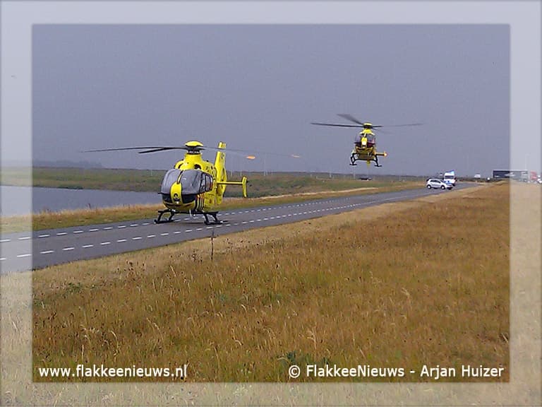 Twee fietsers aangereden en zwaar gewond