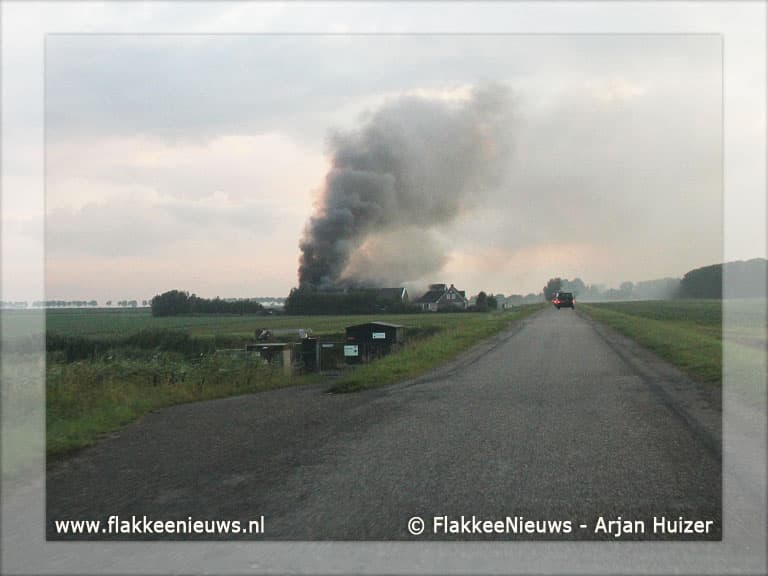 Grote brand in loods Dirksland