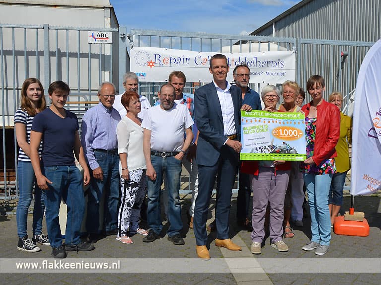 Gemeente doneert 1000 euro aan Repair Café Middelharnis