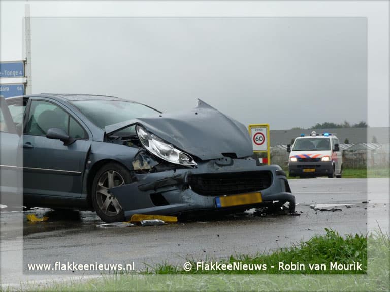 Ongeval N215 nabij Sommelsdijk
