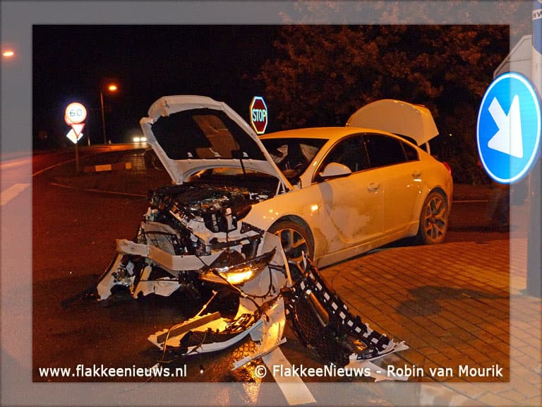 Grote schade bij ongeval Nieuwe-Tonge
