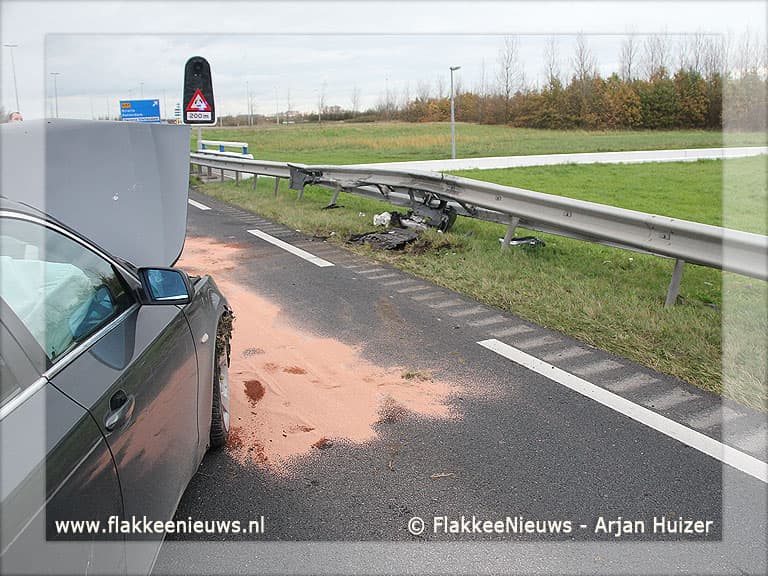 Gewonde bij aanrijding N215 Stellendam