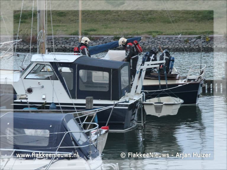 Brand op zeiljacht in Middelharnis