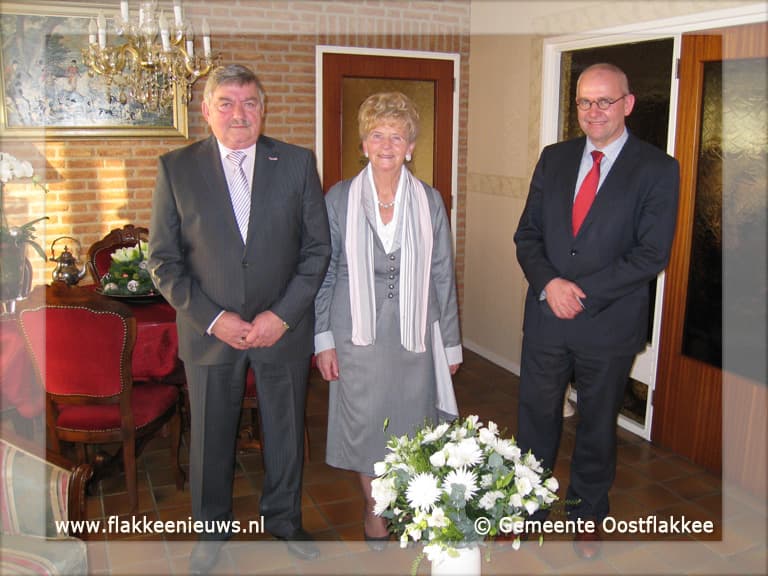 Echtpaar Van Dijk-Bakker uit Den Bommel 50 jaar getrouwd