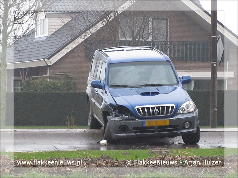 Aanrijding in Oude-Tonge door voorrangskwestie