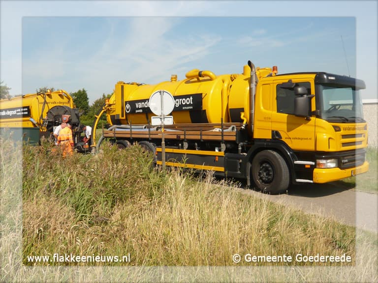 Gemeente Goedereede reinigt en inspecteert riolering