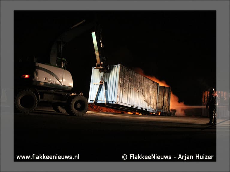Middelbrand bij mileustraat Middelharnis