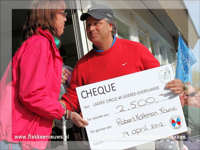 2500 euro voor Robert Kalkman Foundation