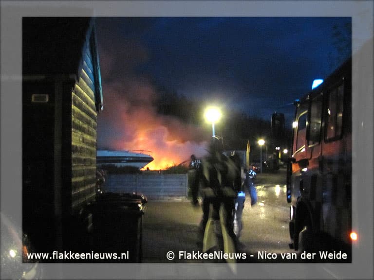 Brandstoftank ontploft bij voertuigbrand
