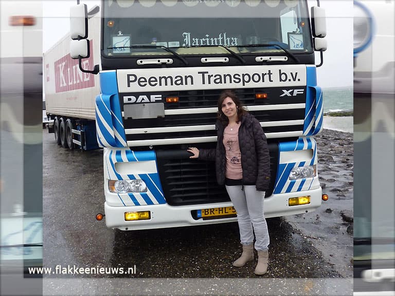Flakkeese jongste vrachtwagenchauffeur van Nederland