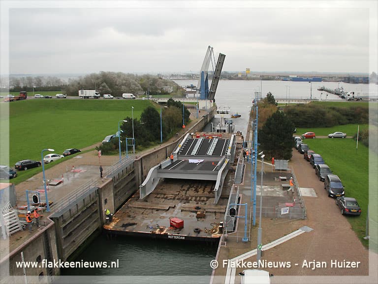 Nieuwe brugdelen voor Goereese brug
