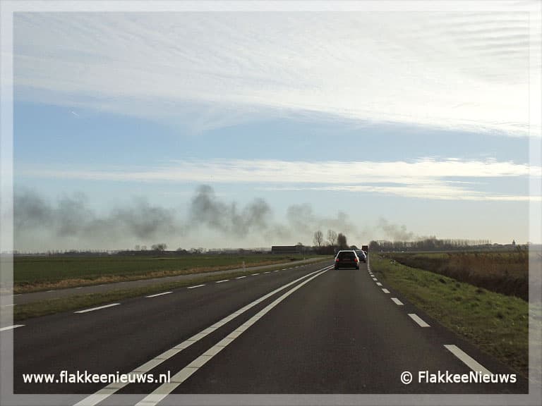 Frietwagen in Oude-Tonge uitgebrand