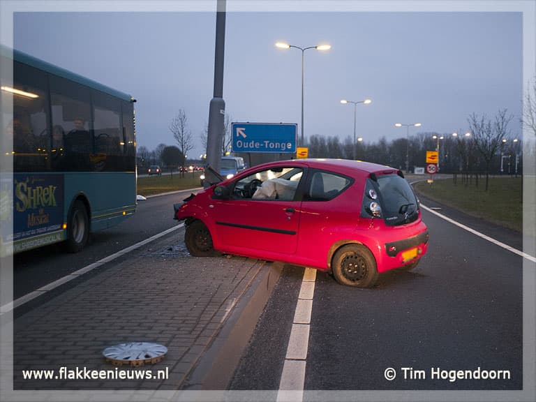 Dodelijk ongeval N215 Oude-Tonge