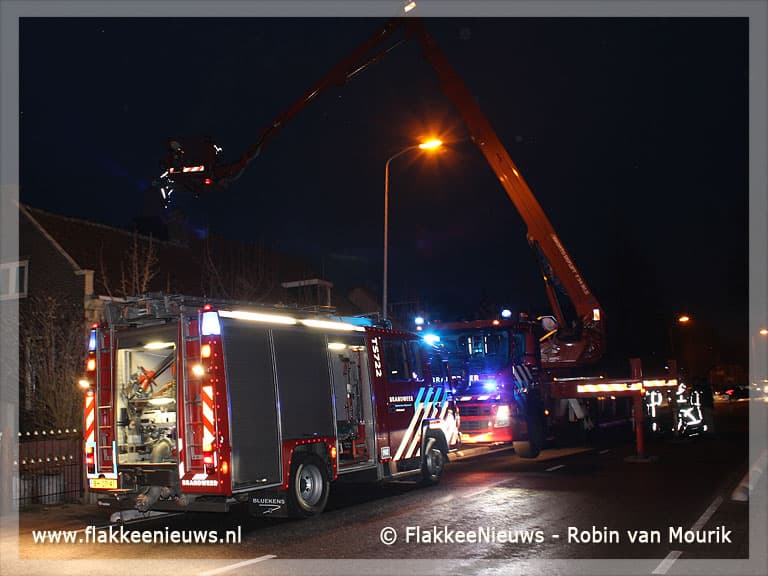 Vuurspuwende schoorsteen in Dirksland