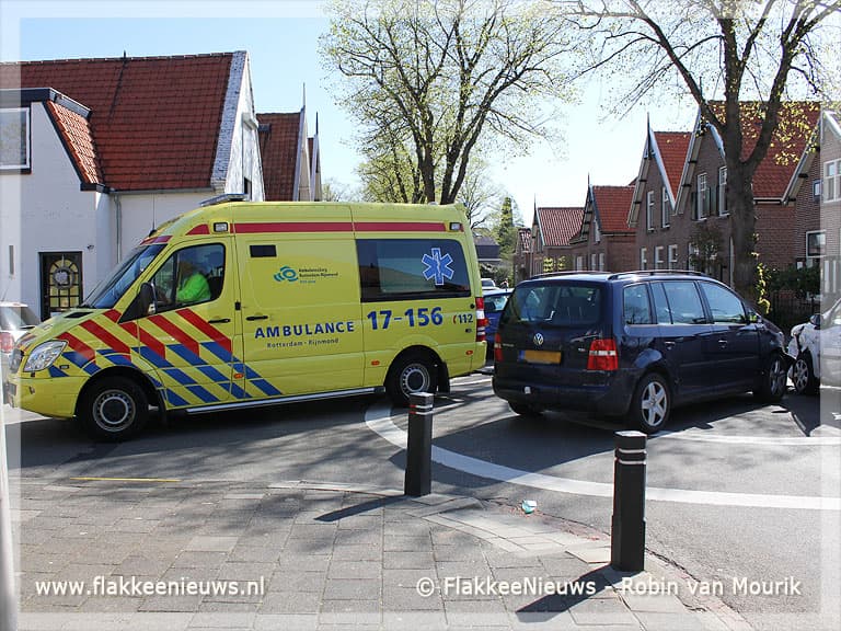 Licht gewonde bij aanrijding Middelharnis