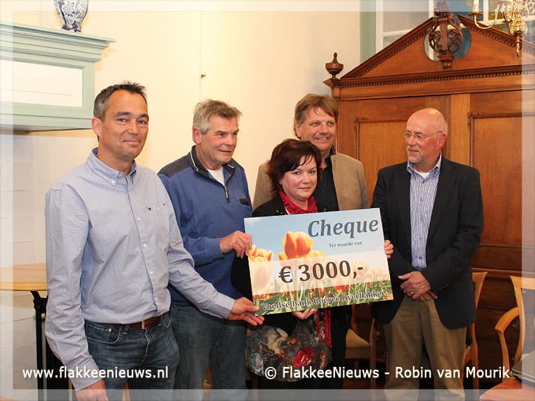 Tulpenwandeltocht schenkt opbrengst aan goede doelen