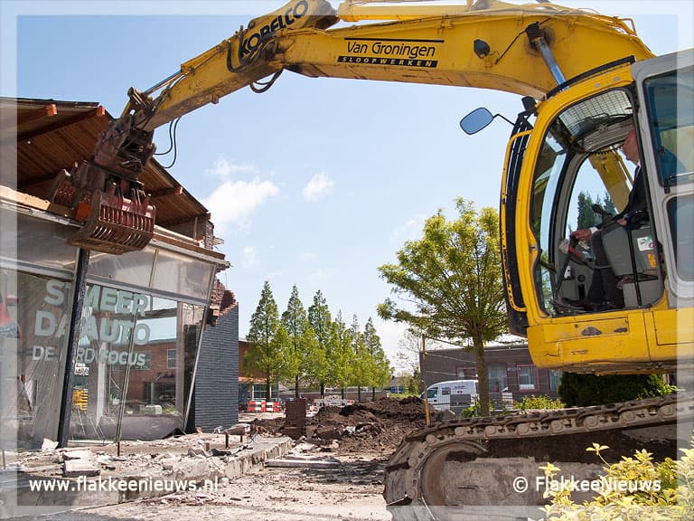 Oude Tram Remise Middelharnis gesloopt