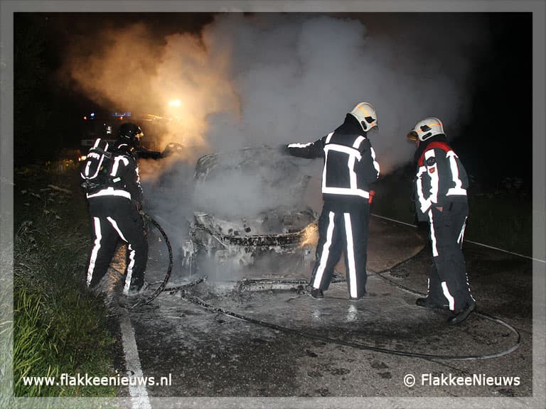 Voertuigbrand Plaatweg Stellendam