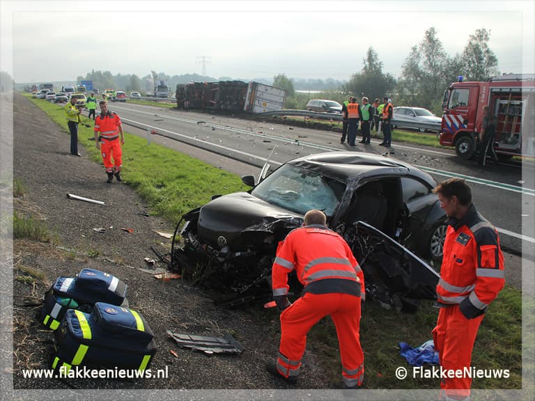 Slachtoffer omgekomen bij ernstig ongeval N59
