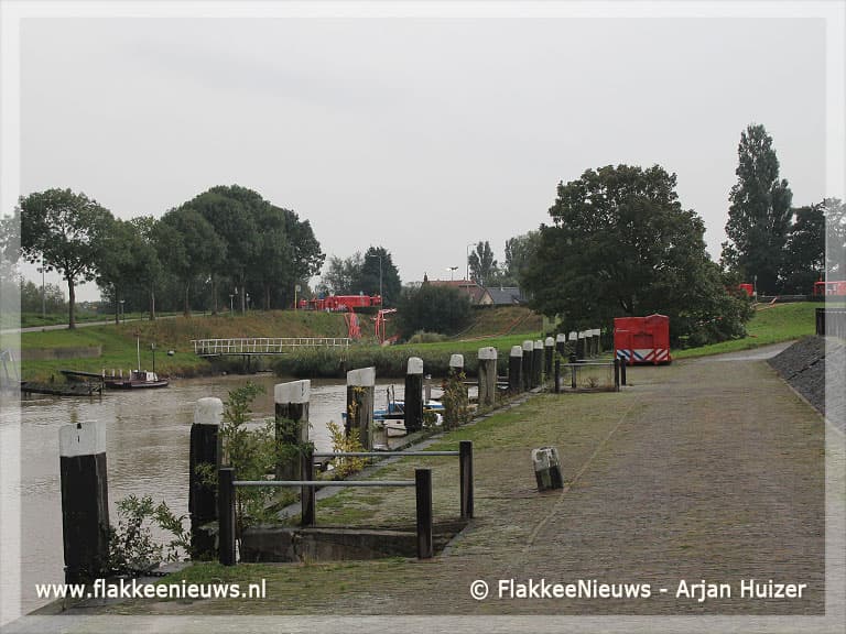 Pompen spektakel bij Stellendam en hinder N215