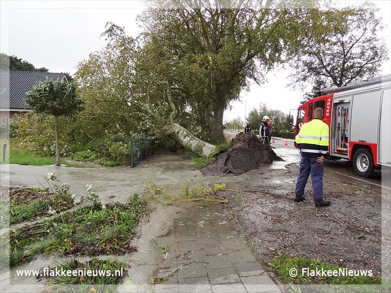 Storm raast over het eiland