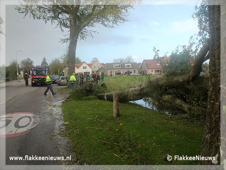 Storm raast over het eiland