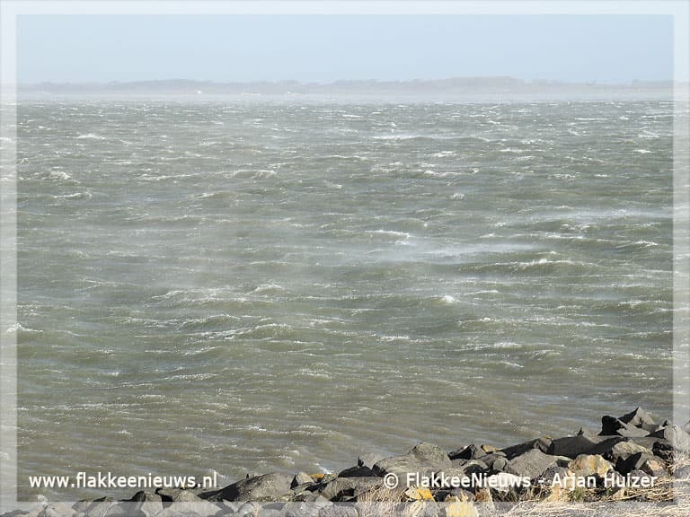 Storm raast over het eiland
