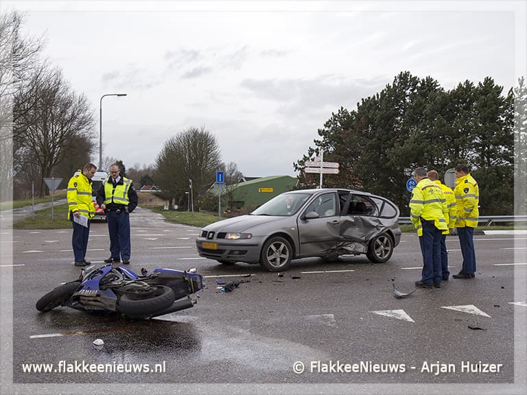 Motorrijder gewond bij aanrijding