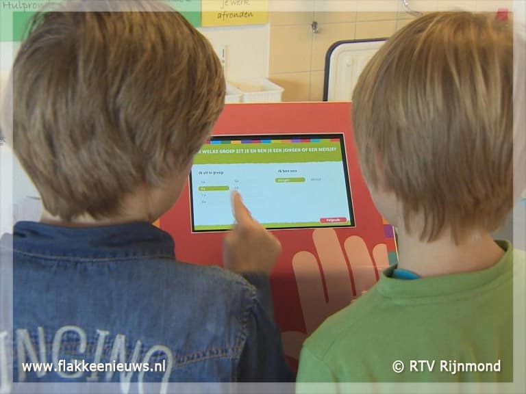 Jongen uit Middelharnis bedenkt pestzuil