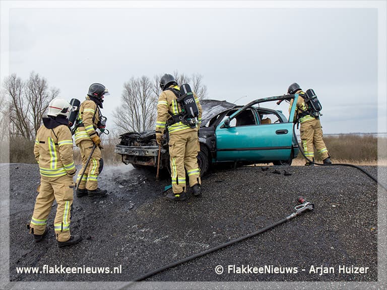 Verkeershinder N59 door autobrand