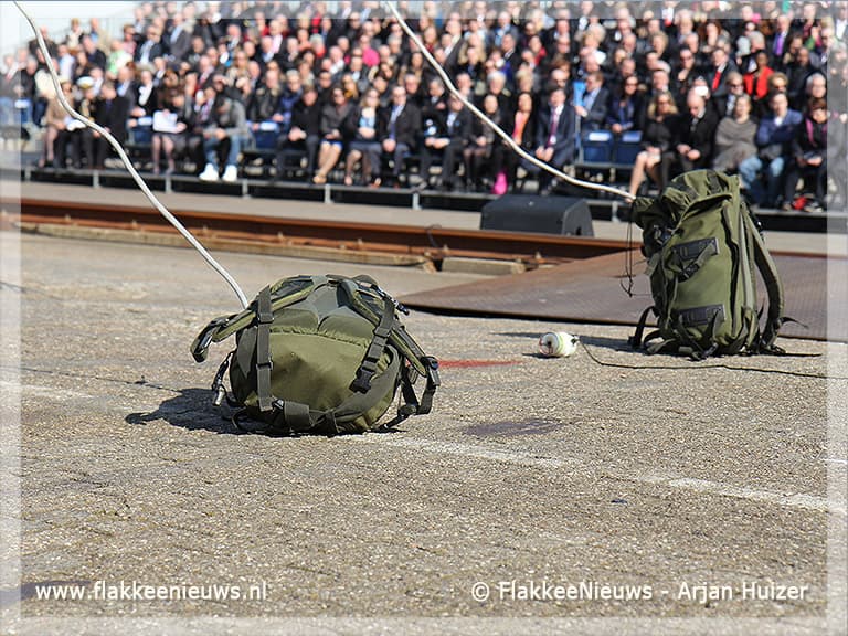 Karel Doorman gedoopt voor behouden vaart