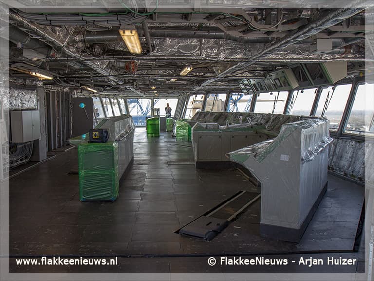 Karel Doorman gedoopt voor behouden vaart