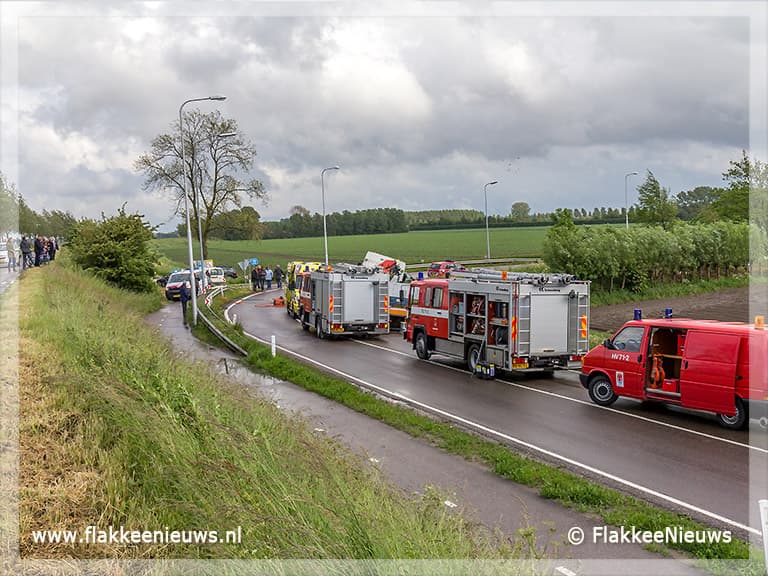 Ongeval met beknelling N215 Melissant